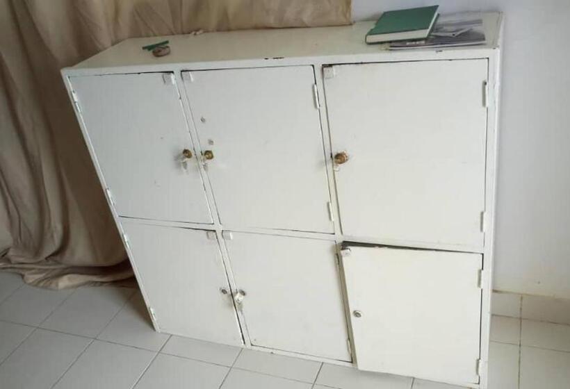 هتل Dakar International House