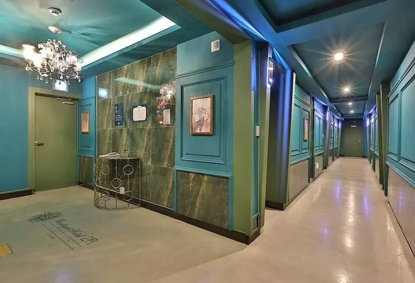 February Hotel Gimhae
