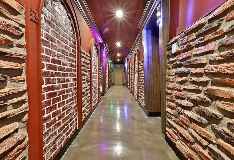 February Hotel Gimhae