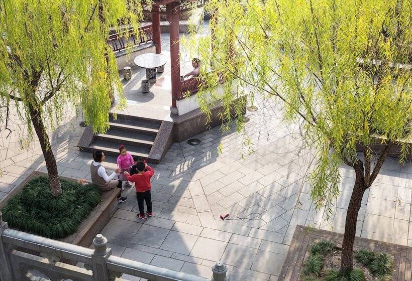 Floral Hotel Deqing Yingxi Riverside