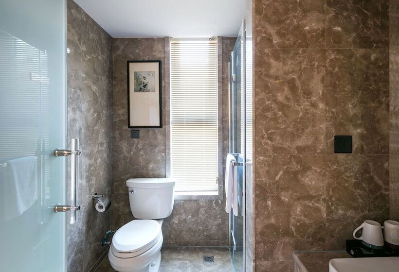 Floral Hotel Deqing Yingxi Riverside