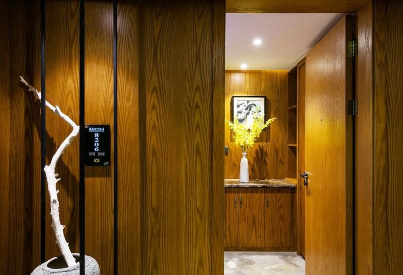 Floral Hotel Deqing Yingxi Riverside