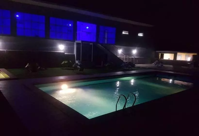 هتل Mitros Residences