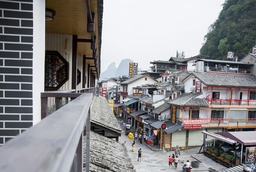 Hotel Qjia West Street