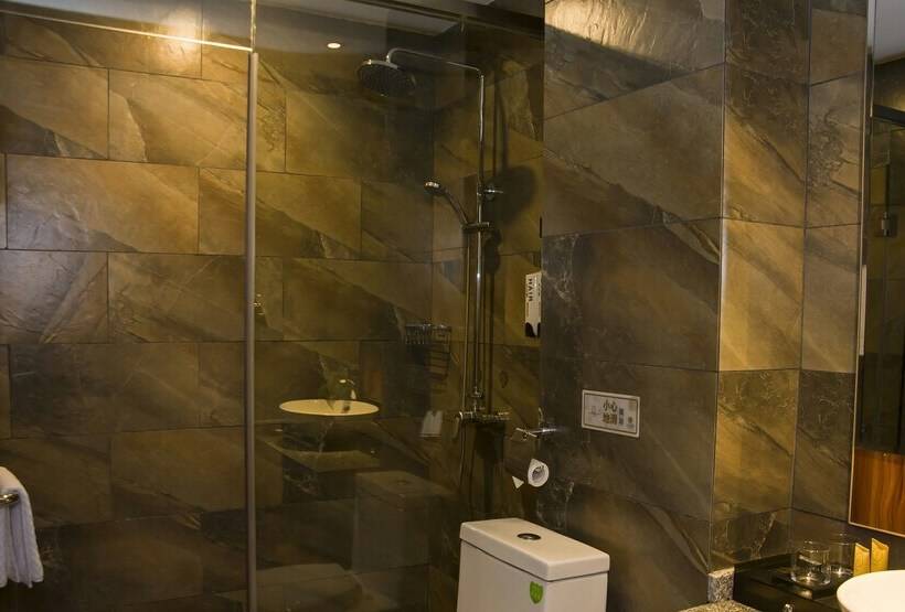 Hotel Qjia West Street