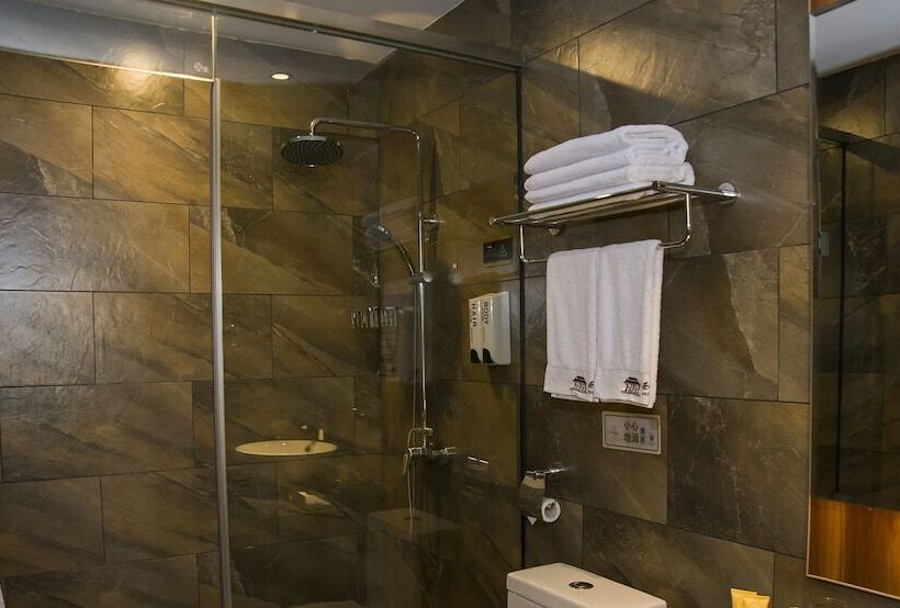 Hotel Qjia West Street