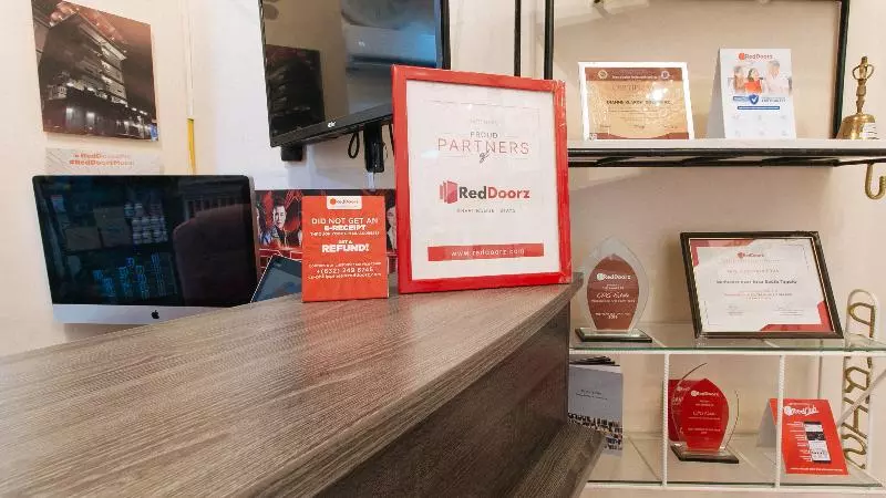 ホテル Reddoorz Near Arca South Taguig