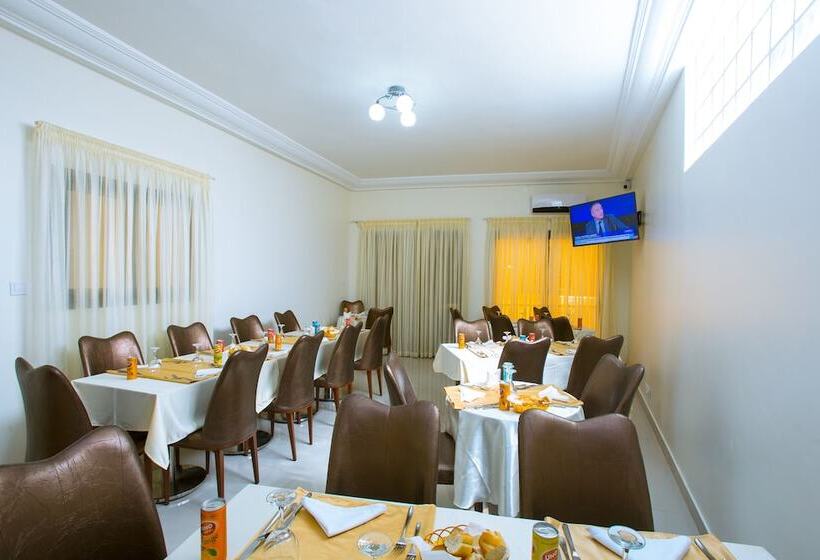 هتل Residence Feto Iii