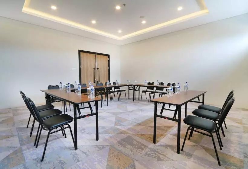 Hotel Fortunagrande Jember