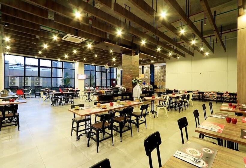 בית מלון כפרי Fortunagrande Jember