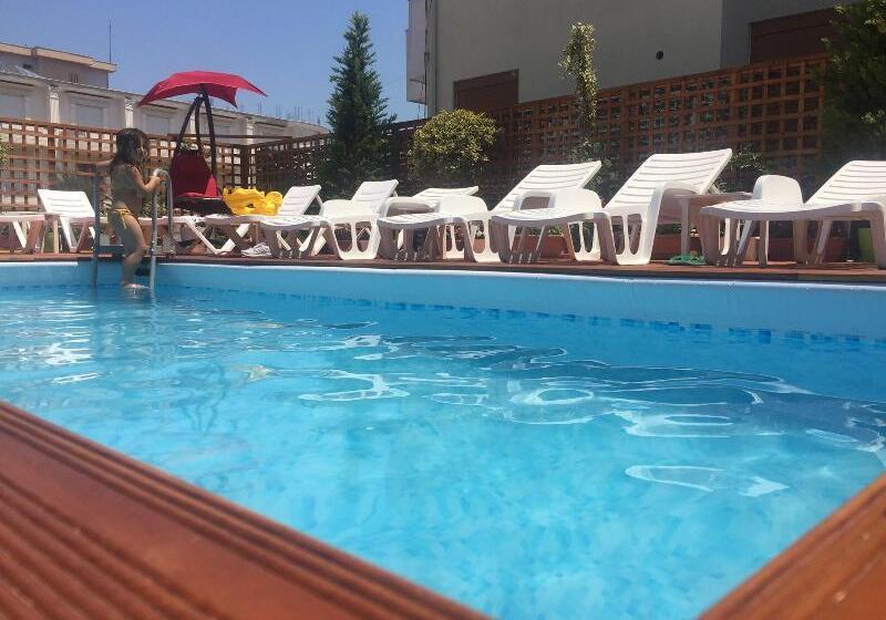 Sunrise Hotel çameria