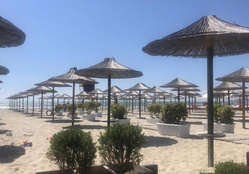 Sunrise Hotel çameria