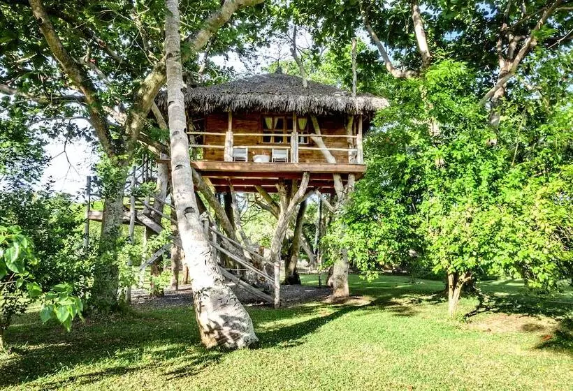 Andilana Beach Resort