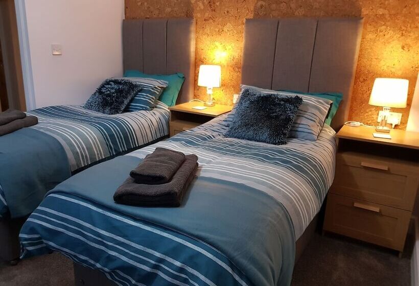 مبيت وإفطار Saracens House