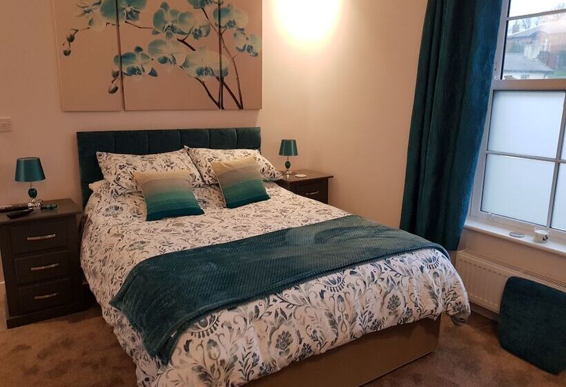 مبيت وإفطار Saracens House