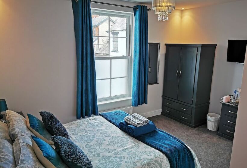 مبيت وإفطار Saracens House