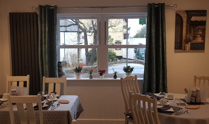 مبيت وإفطار Saracens House