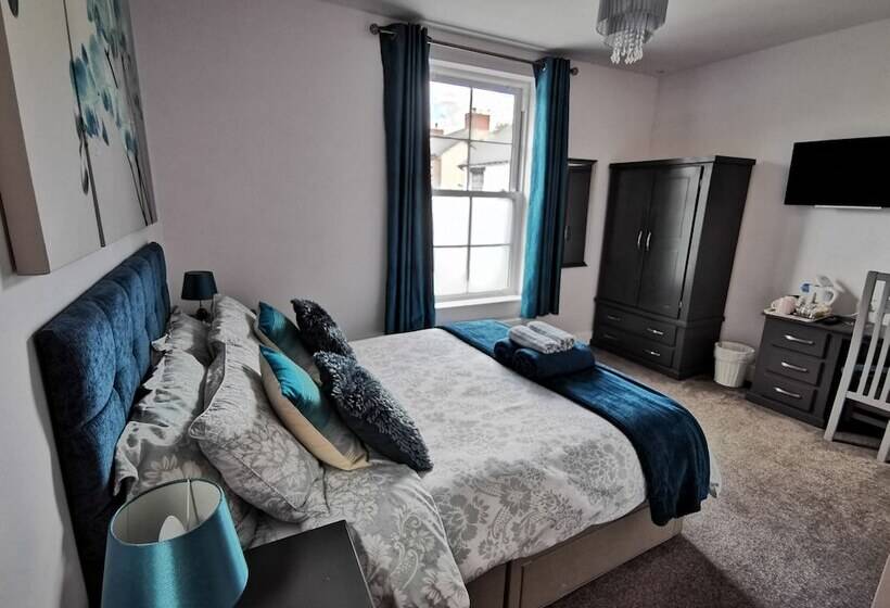 مبيت وإفطار Saracens House