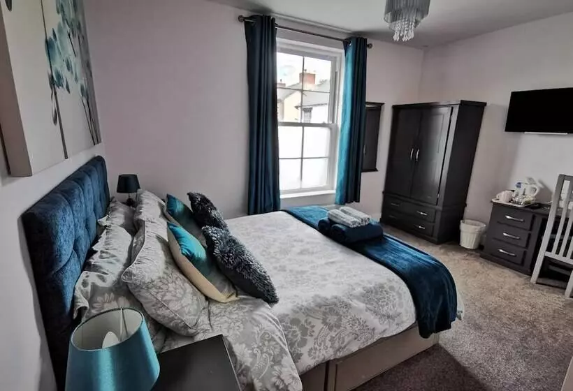 Aamiaismajoitus (B&B) Saracens House