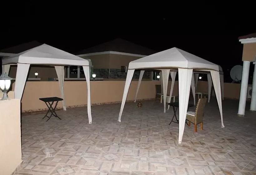 مسافرخانه Oceania Appart Hôtel