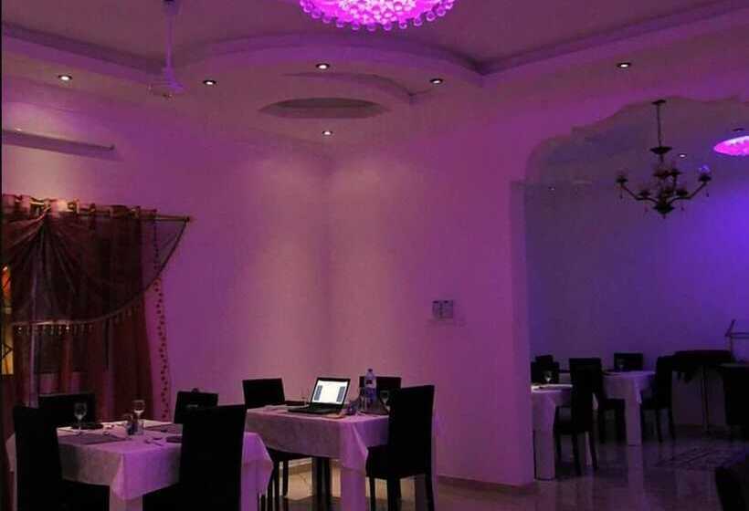 مسافرخانه Oceania Appart Hôtel