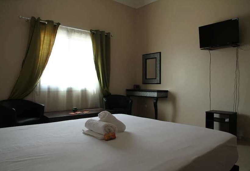 مسافرخانه Oceania Appart Hôtel