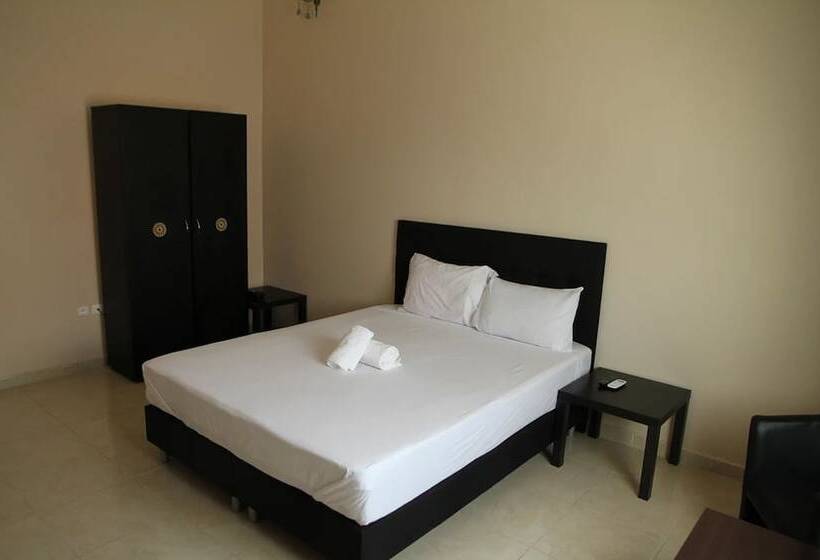 مسافرخانه Oceania Appart Hôtel