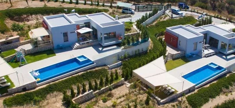 Sea View Villas