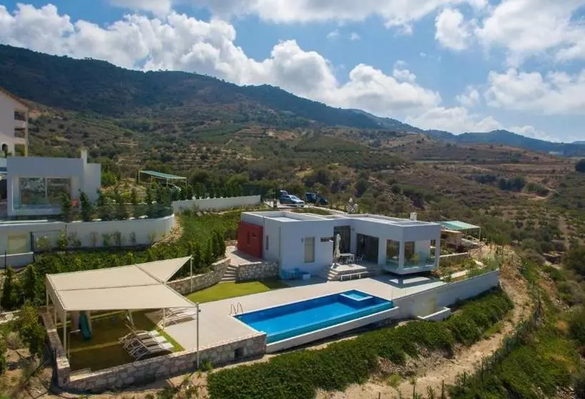 Sea View Villas