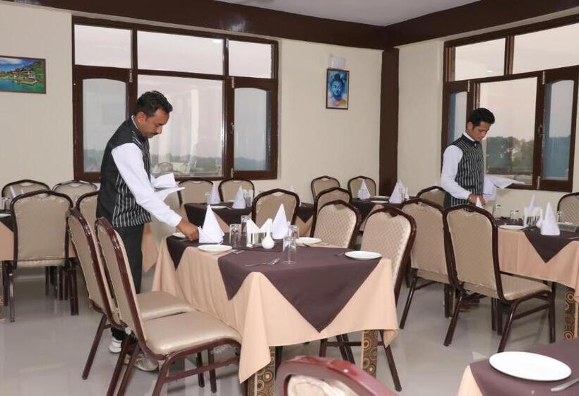 فندق Ashiana Palampur