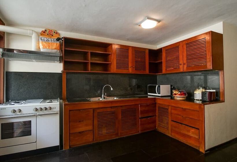 Отель Baliana Villa Umalas