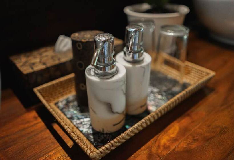 Отель Baliana Villa Umalas