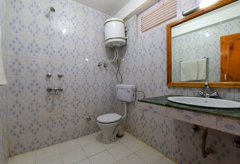 فندق Capital O 14349  Hmg