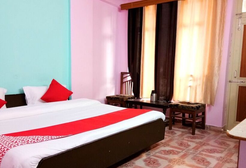 فندق Capital O 14349  Hmg