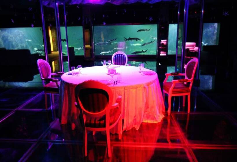 هتل Caspian Riviera Grand Palace