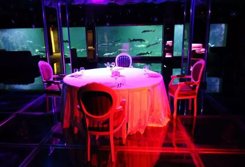 هتل Caspian Riviera Grand Palace