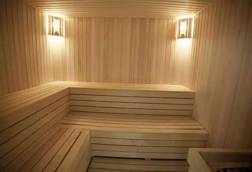 هتل Caspian Riviera Grand Palace