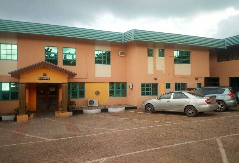 هتل Dam Syl Suites