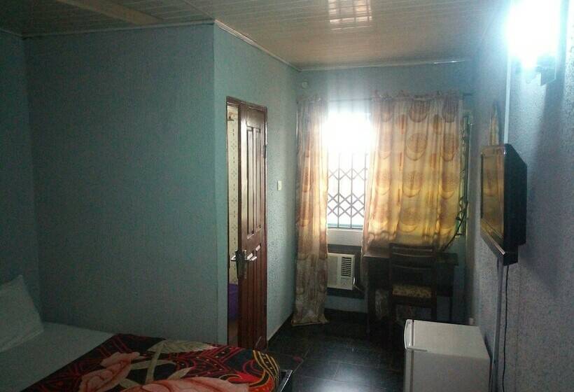 هتل Dam Syl Suites