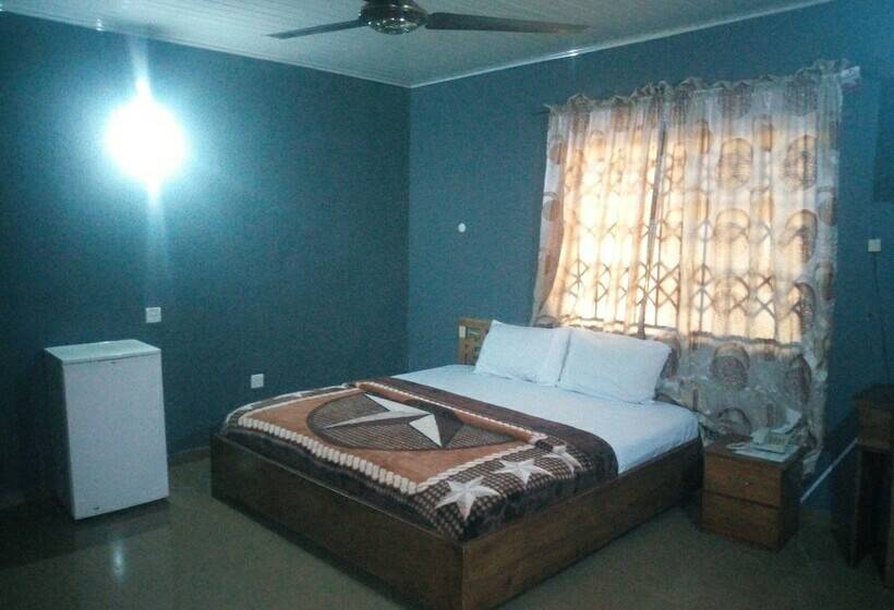 هتل Dam Syl Suites