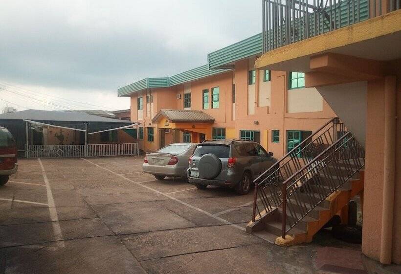 هتل Dam Syl Suites