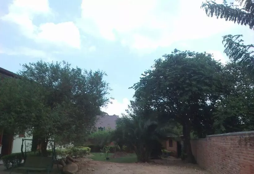 هتل Greenpage Garden Suites