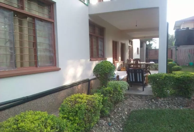 هتل Greenpage Garden Suites