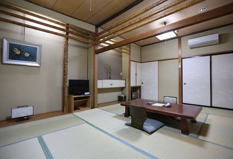 בית מלון כפרי Japanese Inn Iwaso