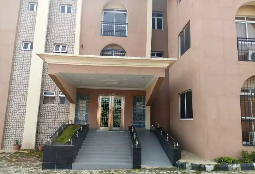 Modroy Hotel And Suites