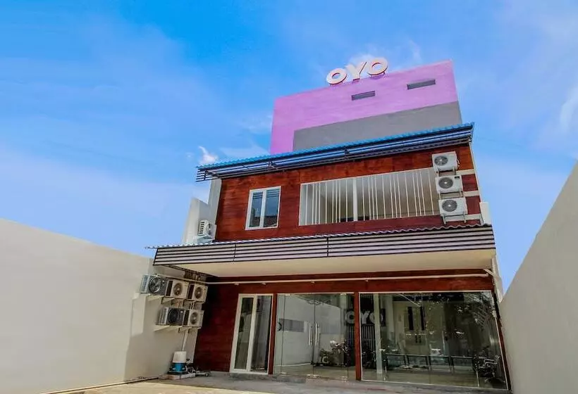 ホテル Oyo 168 K-15 Residence