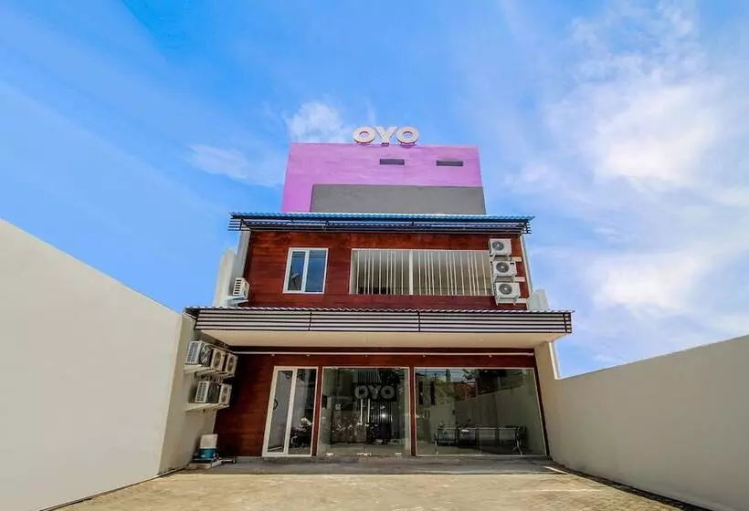 ホテル Oyo 168 K-15 Residence