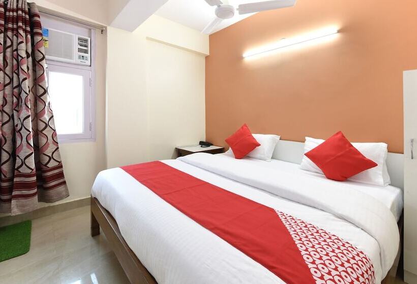 Hotel Oyo 18390 Shiv Shakti Guest House