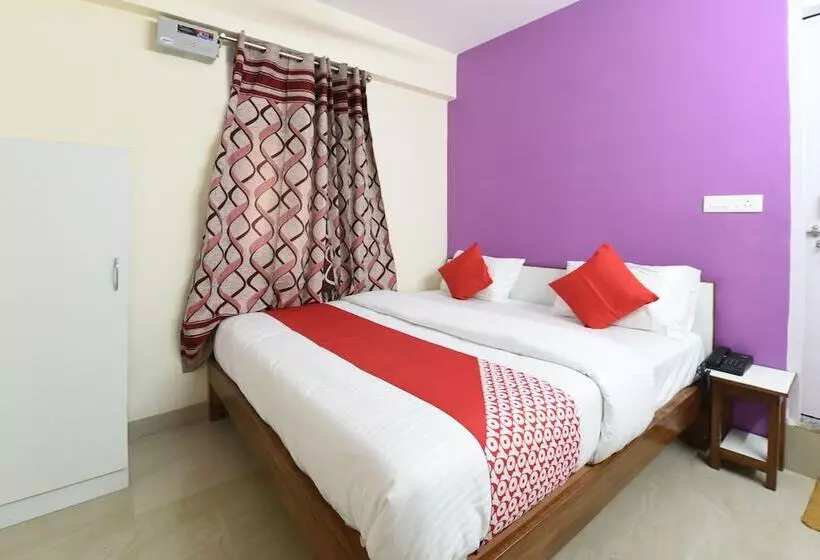 ホテル Oyo 18390 Shiv Shakti Guest House