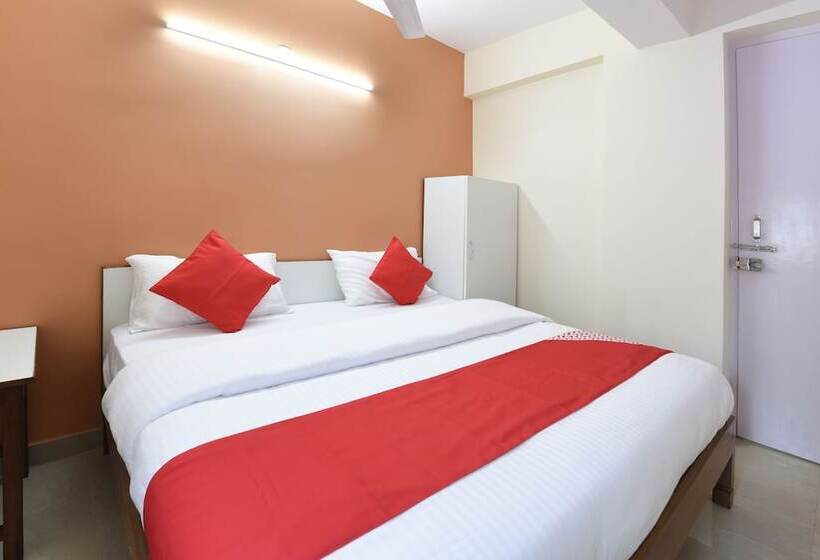 Hotel Oyo 18390 Shiv Shakti Guest House